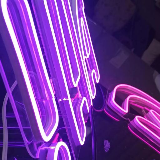 Individuell gestaltete LED-Neonreklamen für Privatpersonen / Individuell gestaltete LED-Neonreklamen für Unternehmen – Bild 6